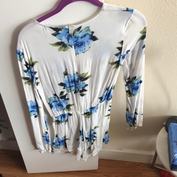 Romper - Picture 2 of 2